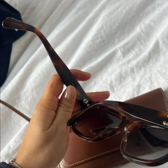 Celine Tortoise Sunglasses with Gold Detail - Picture 5 of 7